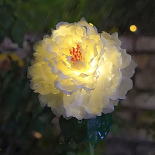 Solcellelampe med blomst - Hvid